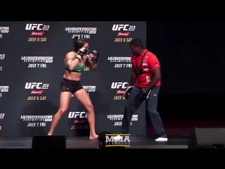 video ufc 213 аманда нуньес открытая тренироа sex