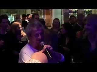video ксения собчак и константин богомолов перестали скрывать свои чувства sex