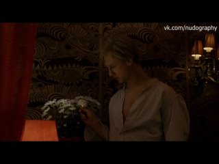 video петра гржебичкова petra hrebícková топлес в фильме я обслуживал английского короля i served the king of england sex