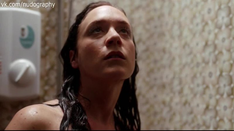 video клоэ севиньи chloë sevigny в душе в сериале мимо цели hit miss 2012 сезон 1 серия 4 s01e04 sex