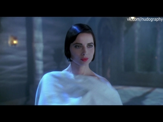 video изабелла росселлини isabella rossellini голая в фильме смерть ей к лицу porn becomes her 1992 роберт земекис sex