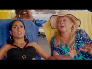 video сальма хайек salma hayek майя рудольф maya rudolph и другие в фильме одноклассники grown ups 2010 1080p sex