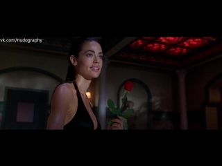 video дениз ричардс denise richards в фильме день святого валентина valentine 2001 джэми блэнкс sex