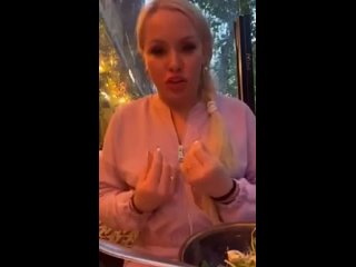 video тюменская порнозвезда предложила зеленскому сдаться за секс с ней sex