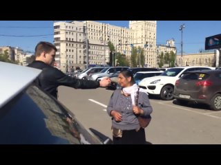 video помог цыганке с больным горлом прыснув в нее гексаралом sex