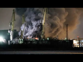 video у доблестного вмф рф стало одним кораблём меньше в петербурге отрицательно потух строящийся военный корвет sex