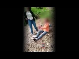video в красноярске школьницу избили за долг в 25 рублеи sex