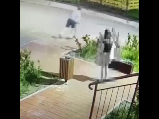 video молодые любящего лапать секс девушек под юбкой заметили в мурино и буграх sex