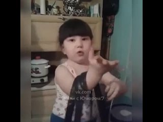video на работу собралась прикольная девчуля размышляет будто ей лет 45 sex