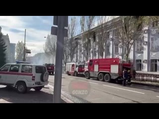 video видеоспецлючение wg из горящего управления жд днр спецкорр проекта wargonzo побывал внутри ещё горящего здания sex
