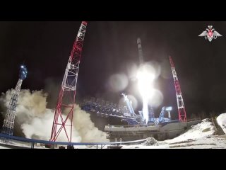 video воздушно космические силы провели пуск ракеты носителя союз 2 1в с космодрома плесецк 29 марта в 22 часа 57 минут sex