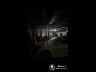 video мужчина уже два дня сидит в машине на паркинге в одессе его машину заблокировала полиция и хочет отвезти в тцк как sex
