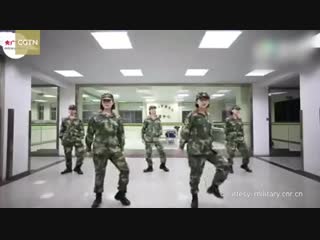 video китайские военные девушки наловчились не только маршировать но и танцевать sex