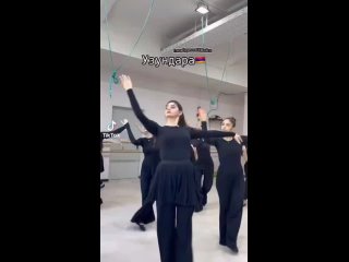 video как армяне танцуют азербайджанские танцы и выдают их за армянские как были армяне ворами так ими и остались sex