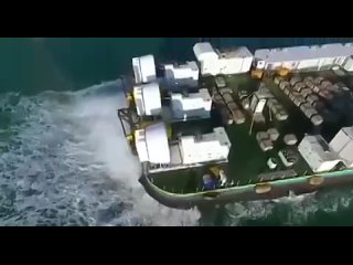 video в азербайджане построена первая в мире самоходная грузовая баржа на воздушной подушке sex