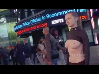 video nip видео топлесс день в городе sex