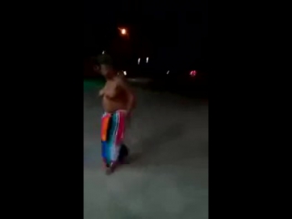 video избила всех обидчиков постепенно обнажившись во время драки sex