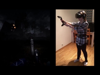 video девушка играет в хоррор игру в шлеме виртуальной реальности sex