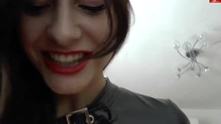 video трахает дочку соседамолодыеюныешкольницысоскикончилвнутрьдомашнееаналми sex