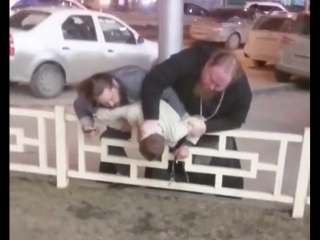 video батюшка въебал маргарину и сошёл с ума разъебал мужика попы гладиаторы sex