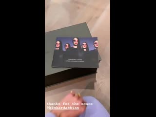 video кэти получила подарок от ким кардашьян и поблагодарила её в instagram story sex