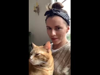 video lynn gunn babysitting ginger cat called olive sex