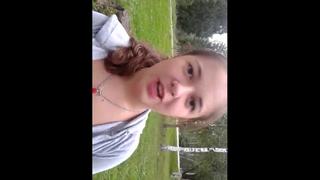 video школьница светит сиськи sex