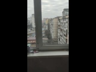 video украинский военный на бмп переезжает гражданский автомобиль с пассажирами sex