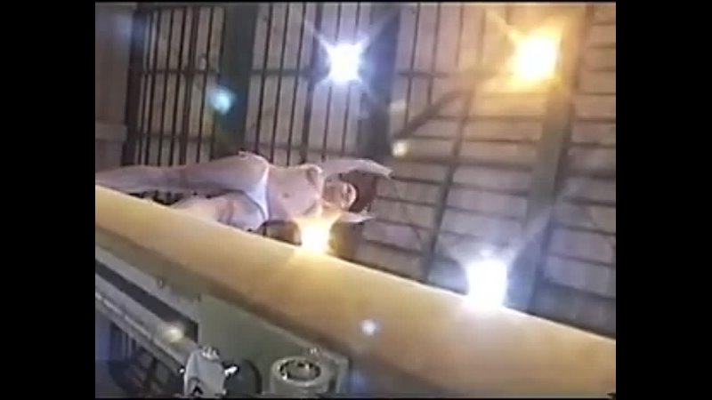 video эротика обнаженная русская гимнастка соло на бревне красиво и стильноcмотреть домашнее порно видео онлайн бесплатно sex