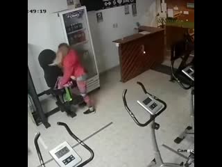 video а ведь не будь камеры у суки могло получиться закрыть парня за избиение sex