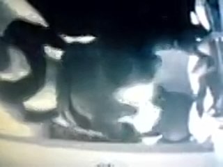 video трахает любовницу примерке и разговаривает с женой sex