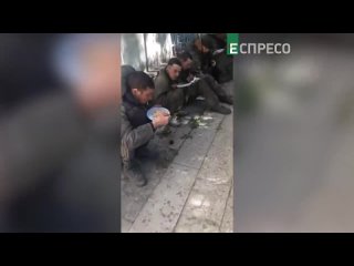 video ужасы украинского фашизма пленных оккупантов безжалостно кормят свежей едой харьковская область sex