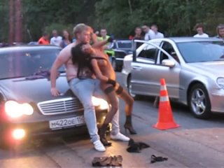 video эротик шоу на уличных гонках sex