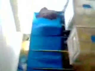 video нарушения на выборах 17 1 2010 в киеве 2 избирателя в одной кабинке выйти отказываются sex