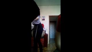 video показала грудь в прямой трансляции ради просмотров sex