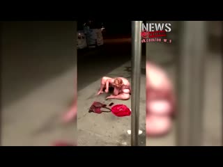 video упоротая баба дрочит на улице в чертаново sex