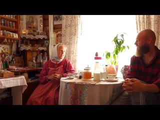 video девушка живёт одна на краю села не такая как все крестик в домике sex