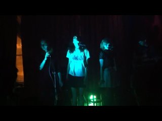 video девушка школьника live hello hostel sex