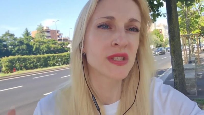 video 500 итальянских врачей подали иск в верховный суд франция ввела вход в транспорт по куар кодам sex