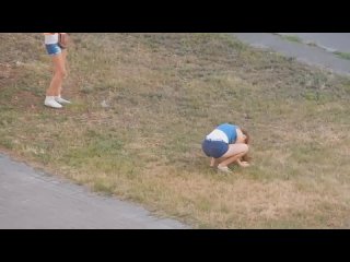video телка под кайфом пацаны прикольно комментируют sex