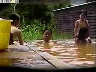 video смотрим в бане за азиатками sexkey круто и молодо sex