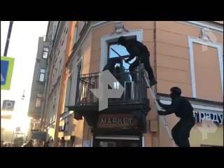 video полиция накрыла сеть вебкам студий транслирующих порно с молодые sex