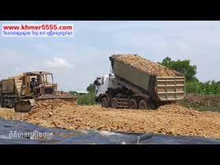 video ឡនដកដចកដធវផលវ truck unloading soil hyundai truck 24t tongfeng kc 375 dump truck sex