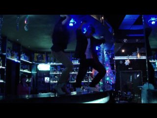 video фант 1 станцевать гоу гоу на барной стойке sex