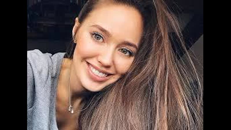 video решение задач на движение тел вдоль наклонной плоскости на гладкую неподвижную с углом наклона пример динамика sex