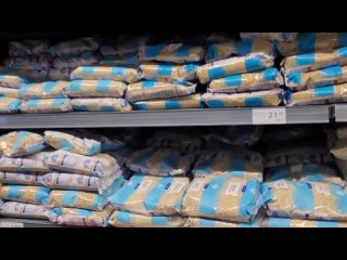 video украина харьков 21 е марта 2022 й год цены на продукты в магазинах не повысили подвезли сахар крупы и колбасы sex