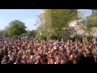 video референдум в мариуполе 11 05 14 огромные очереди чтобы проголосовать sex