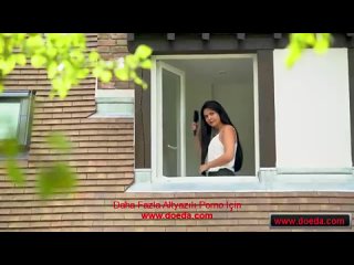 video kocasi gidince oglunun arkadasini eve cagirip sikisen olgun mp4 sex