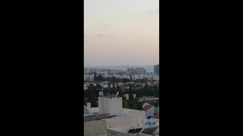 video breaking video shows barrage of hamas rockets making direct hits sex