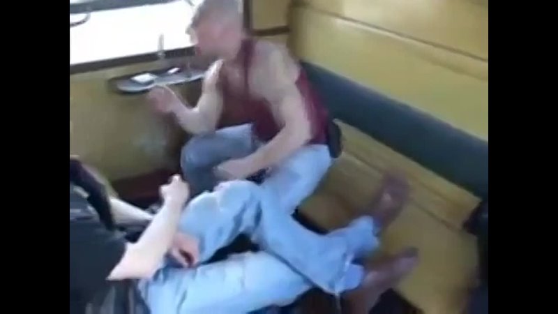 video бухие безбилетники молодые проводницу поезда в два болта sex